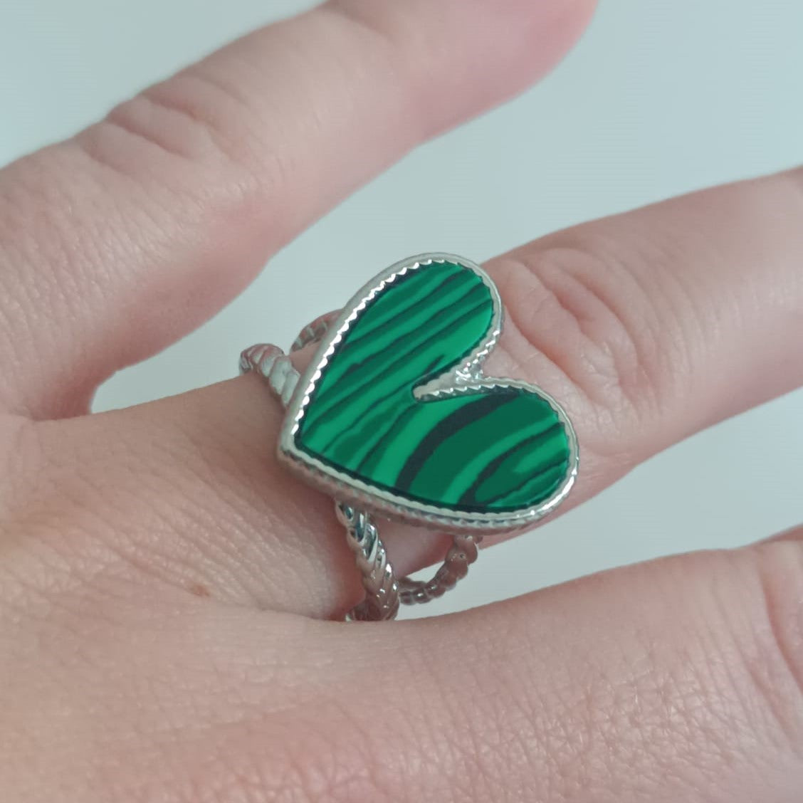 Anello Cuore Verde - Unoglow™